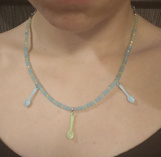 8" Green/Blue Spare Spoons necklace