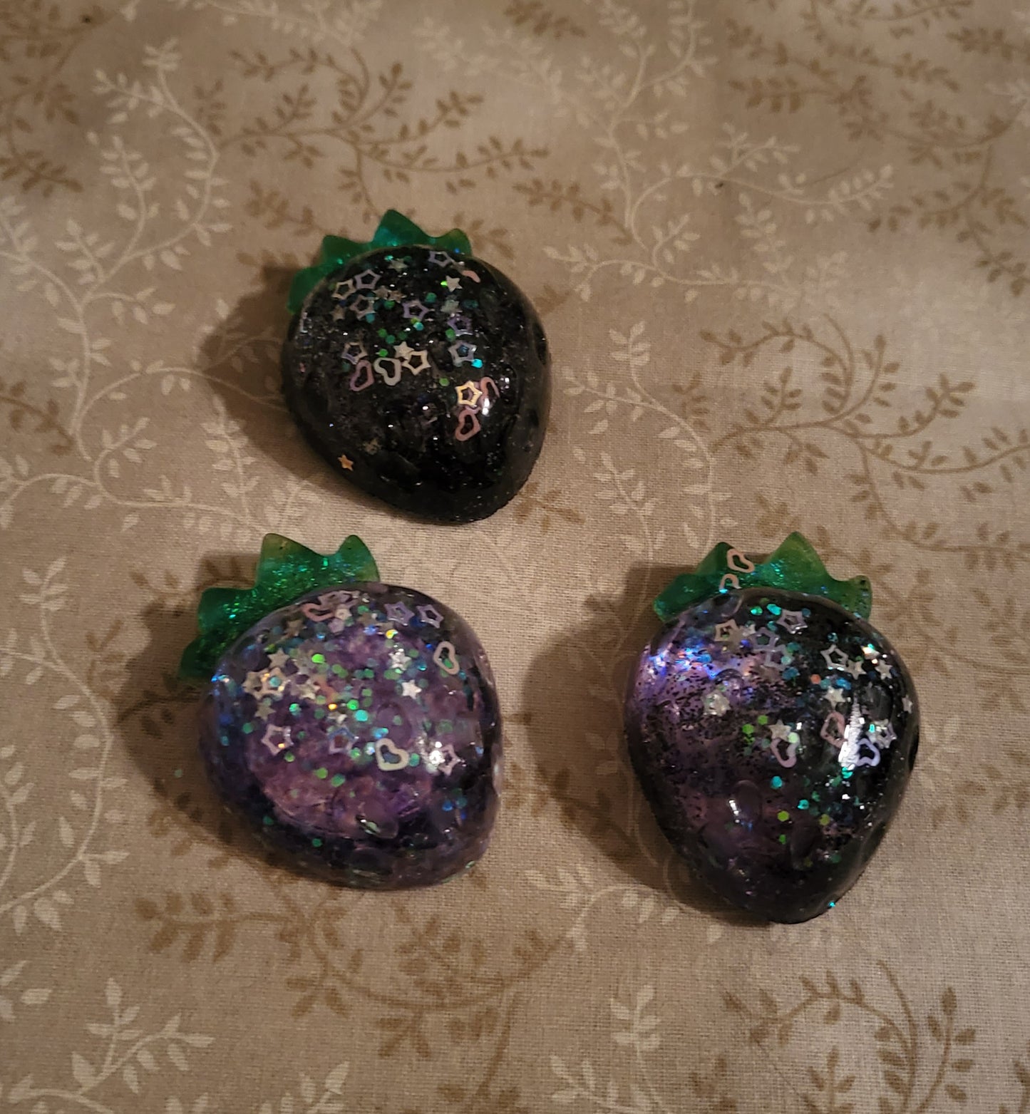 Purple/Stars Strawberry Magnet set