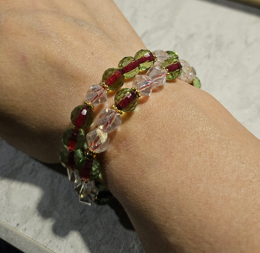 6-7" Green/Red Stretchy Bracelets