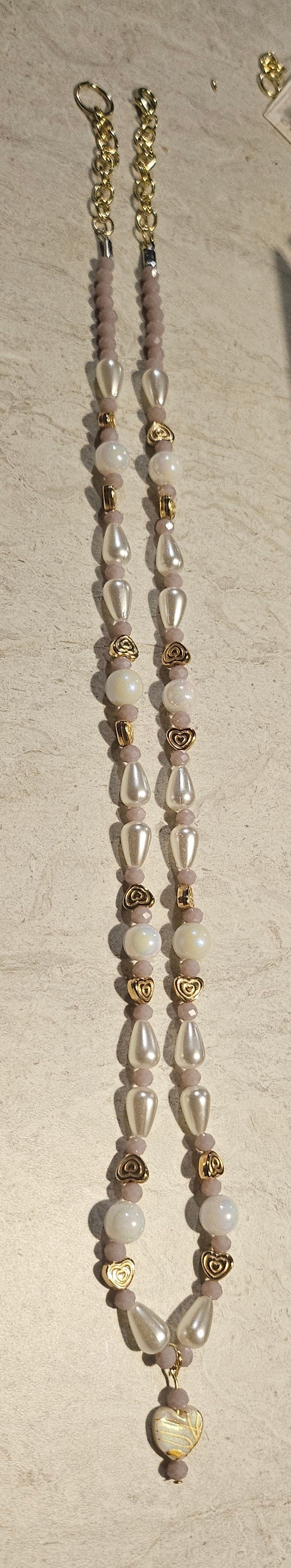 12" Mauve Pearl Heart Necklace