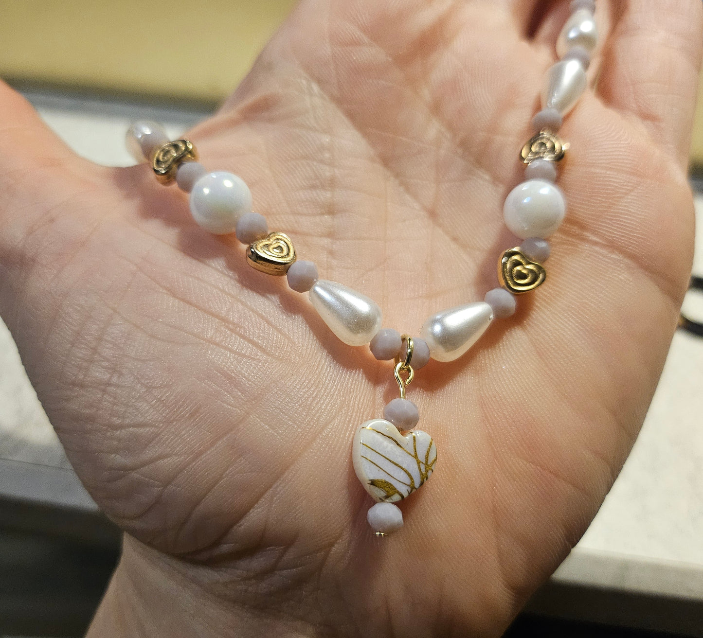 12" Mauve Pearl Heart Necklace