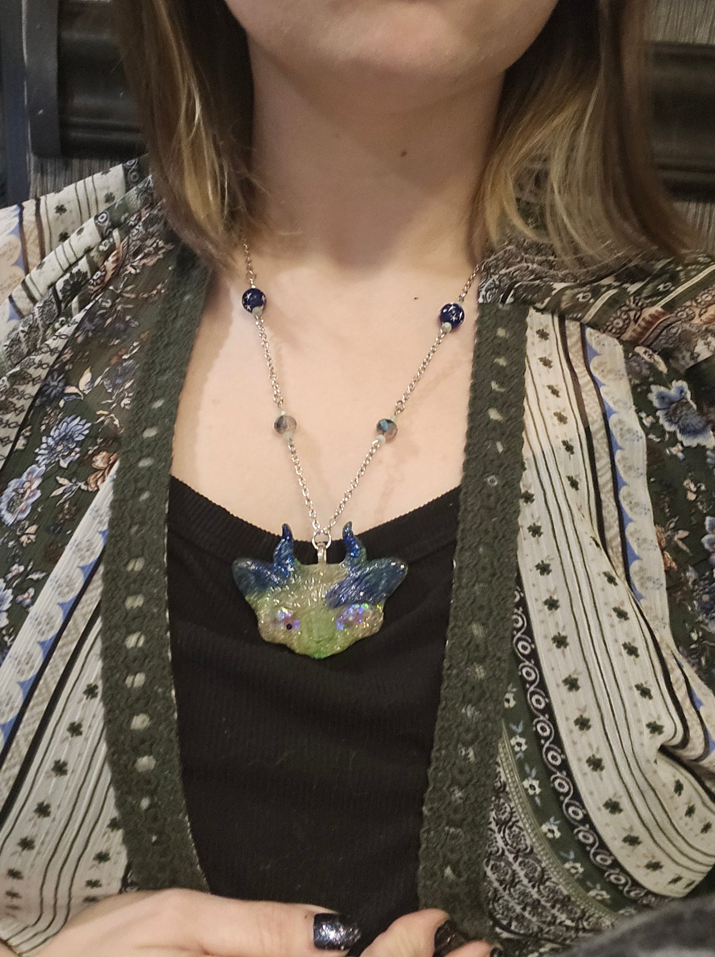 12" Blue/Green Odd Kitty Necklace