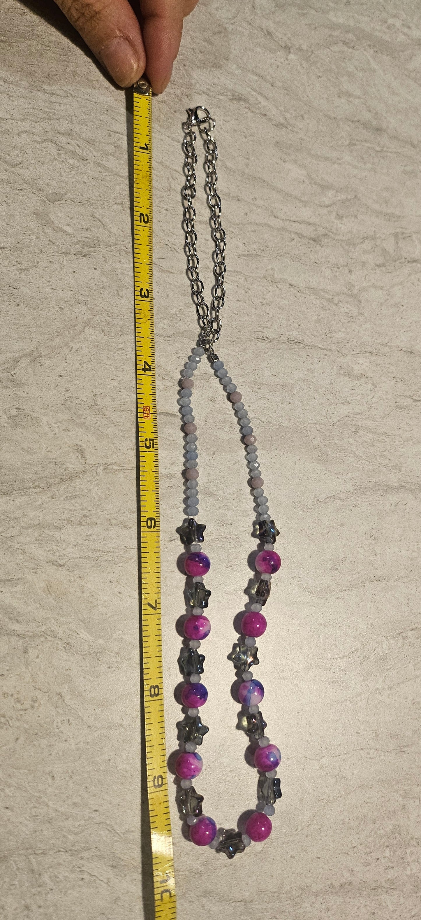 9.5" Fuschia Stars Necklace