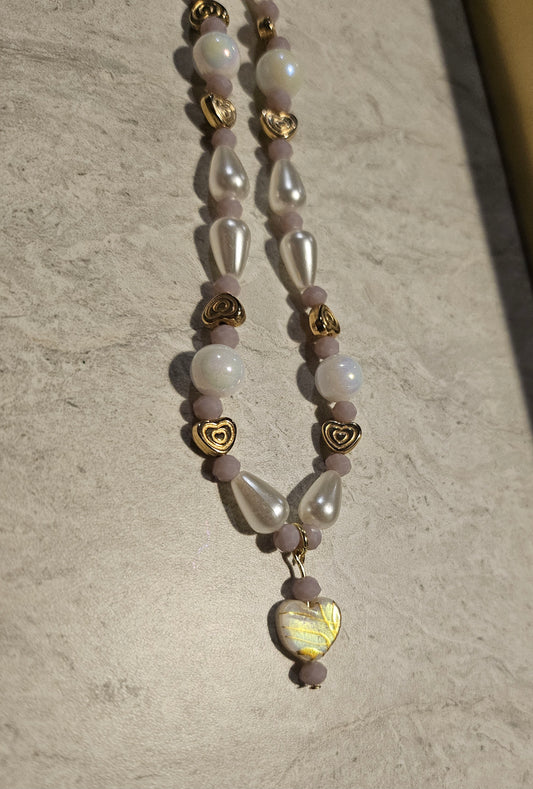 12" Mauve Pearl Heart Necklace