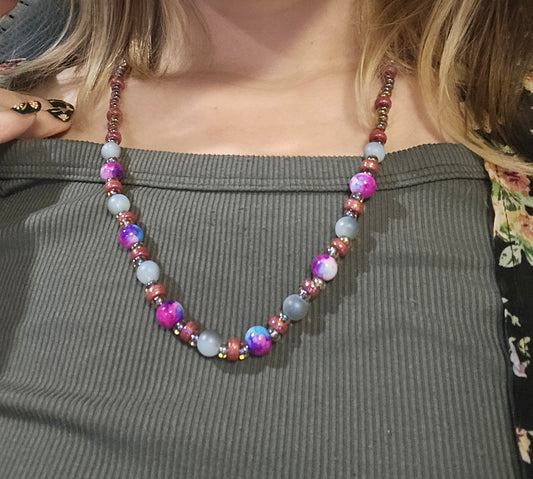 11" Fuschia Beaded Necklace