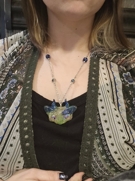 12" Blue/Green Odd Kitty Necklace